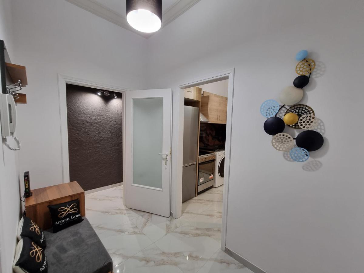 Apartment Arman Group Arya