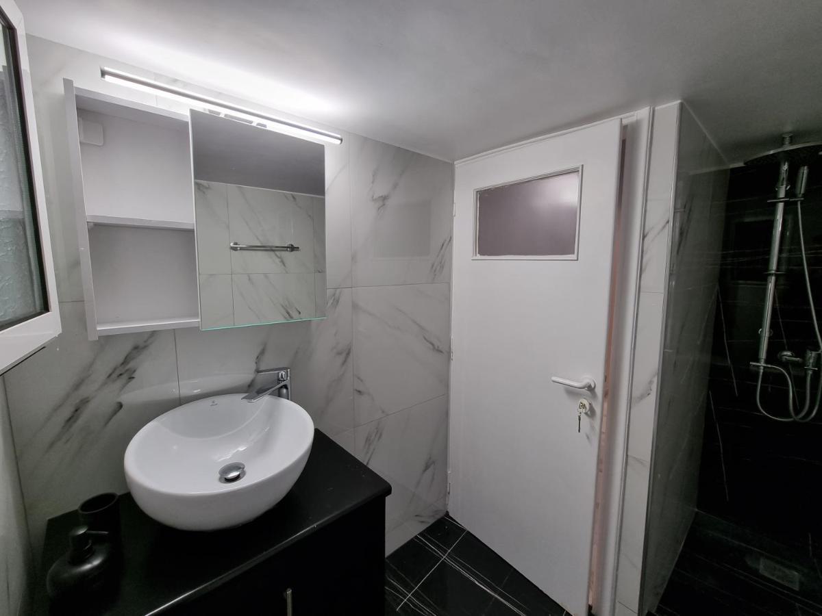 Apartment Arman Group Arya Athens